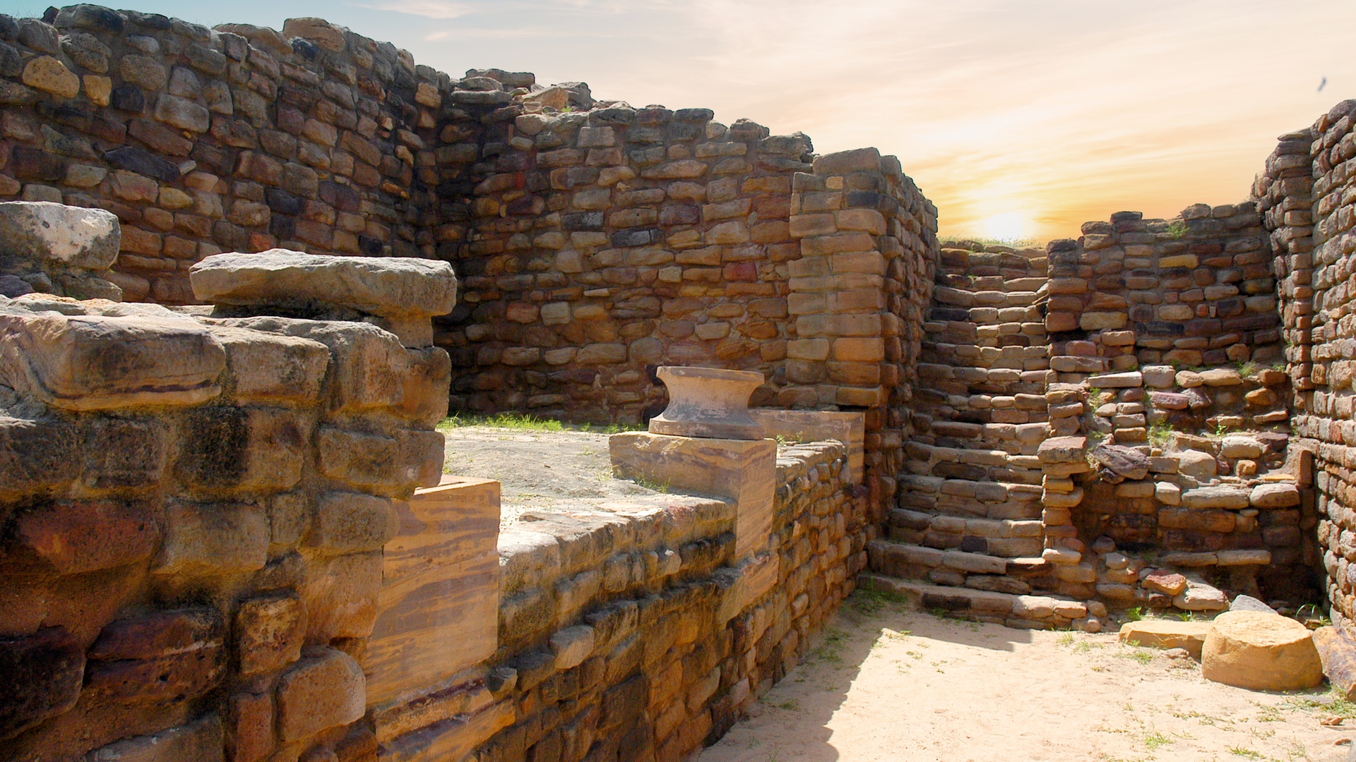 Dholavira: Lesser Known Ancient Wonder of the World