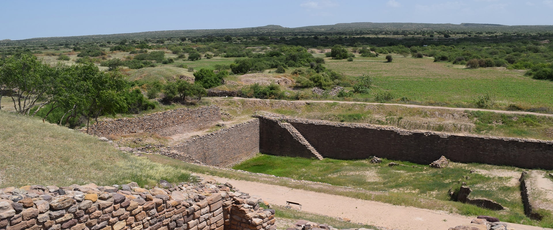 Understanding the 5000-year-old Harappan Gem of Gujarat – Dholavira