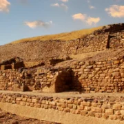 Discover the Unique Features of Dholavira Compared to Other Harappan Sites